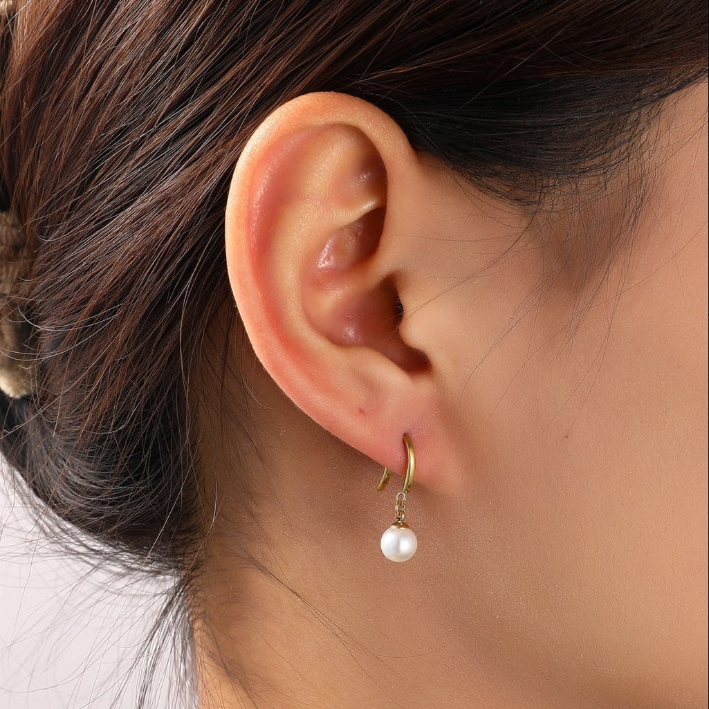 Pearl Drop Earring