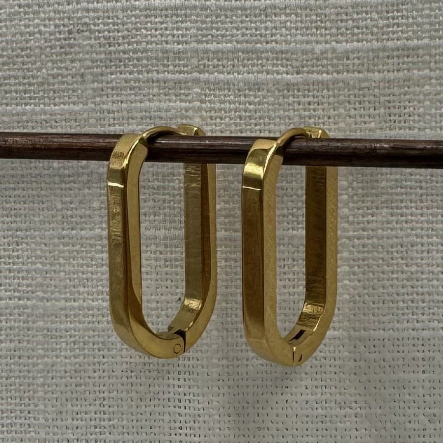 Edgy Oval Hoops