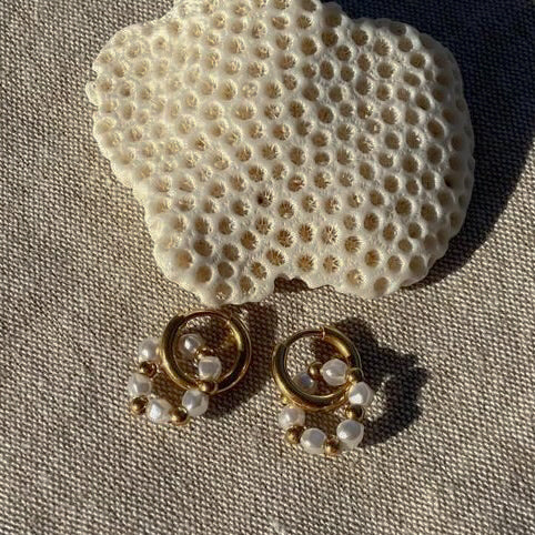 Unique Pearl Ring Hoops