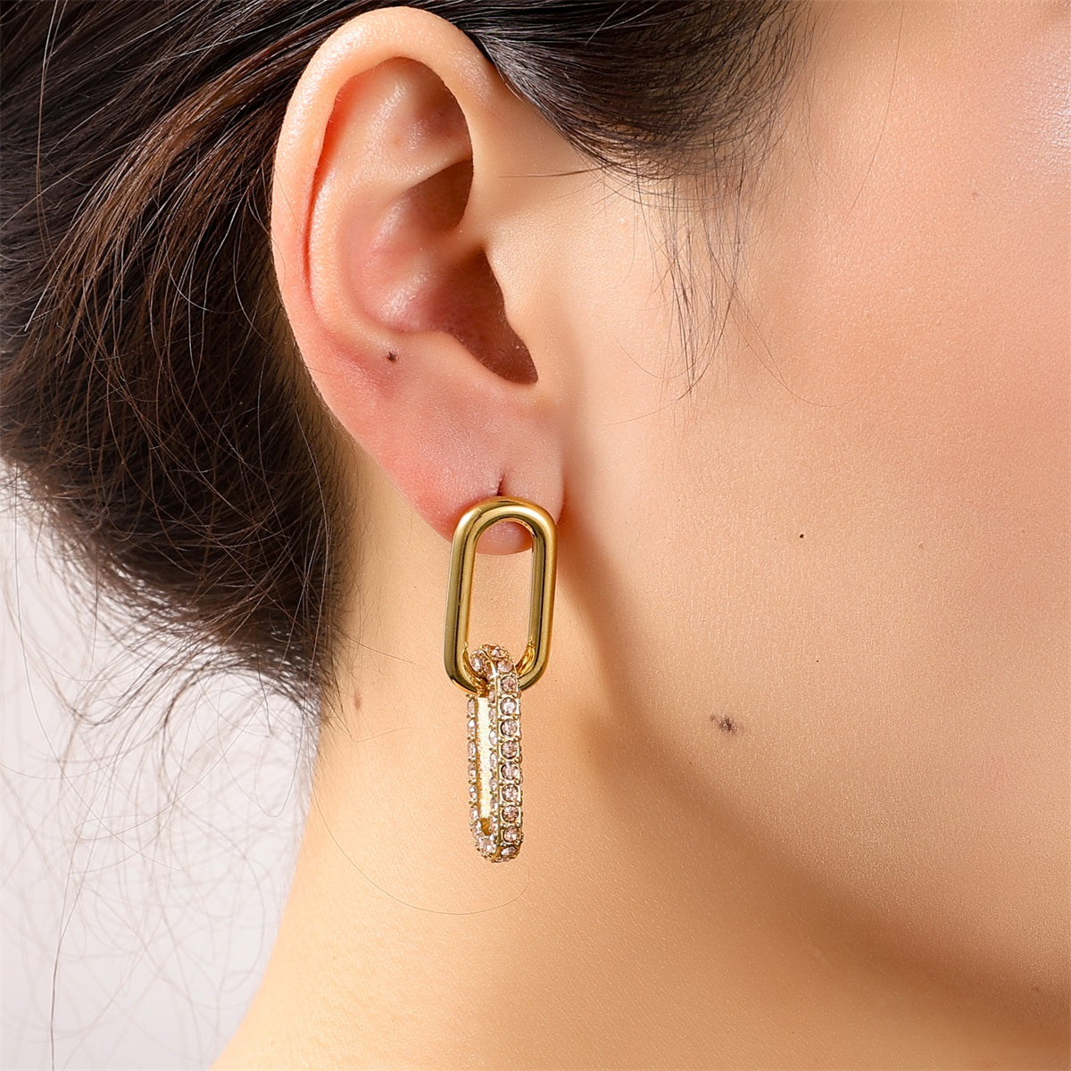 Champagne Oval Earring