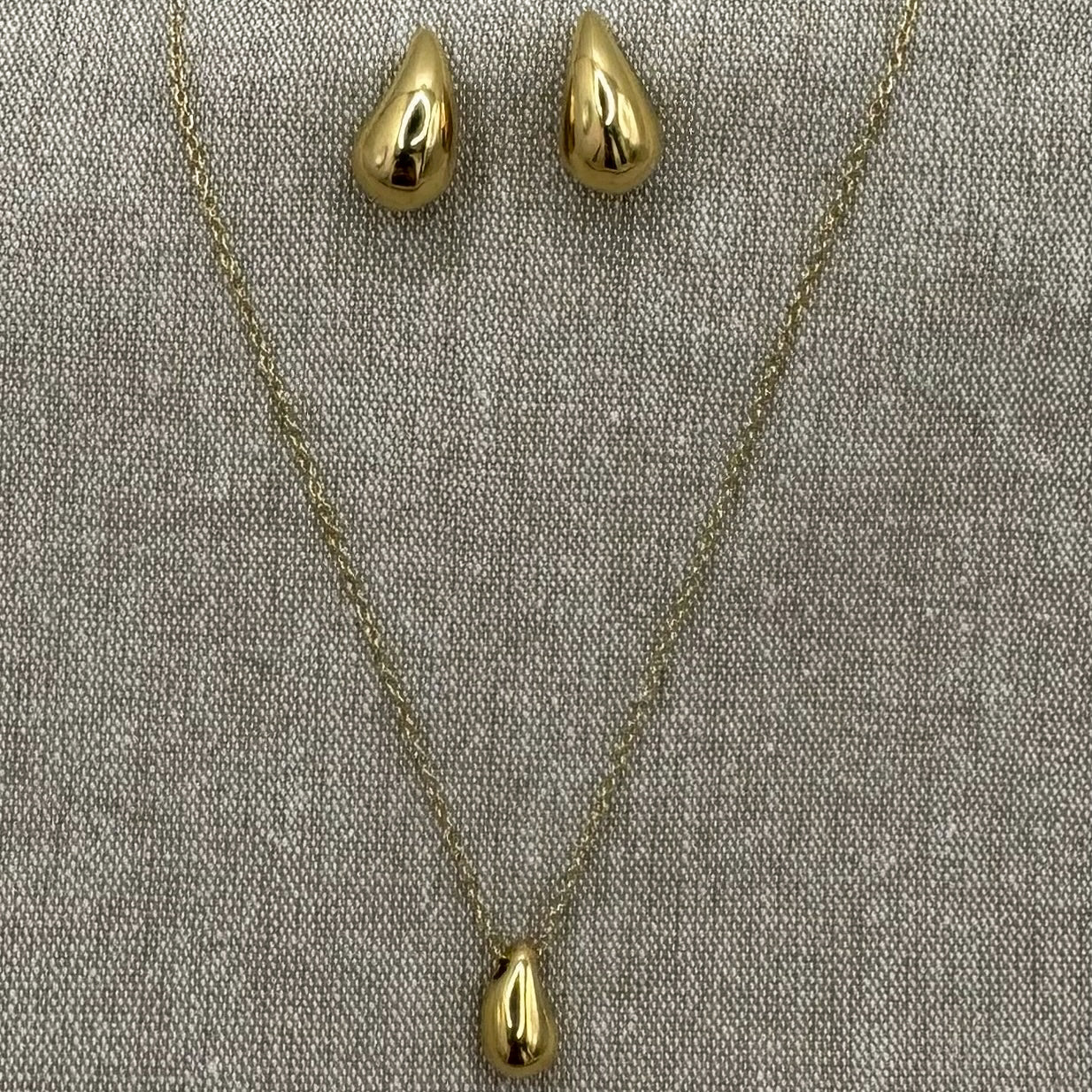 Drop Necklace