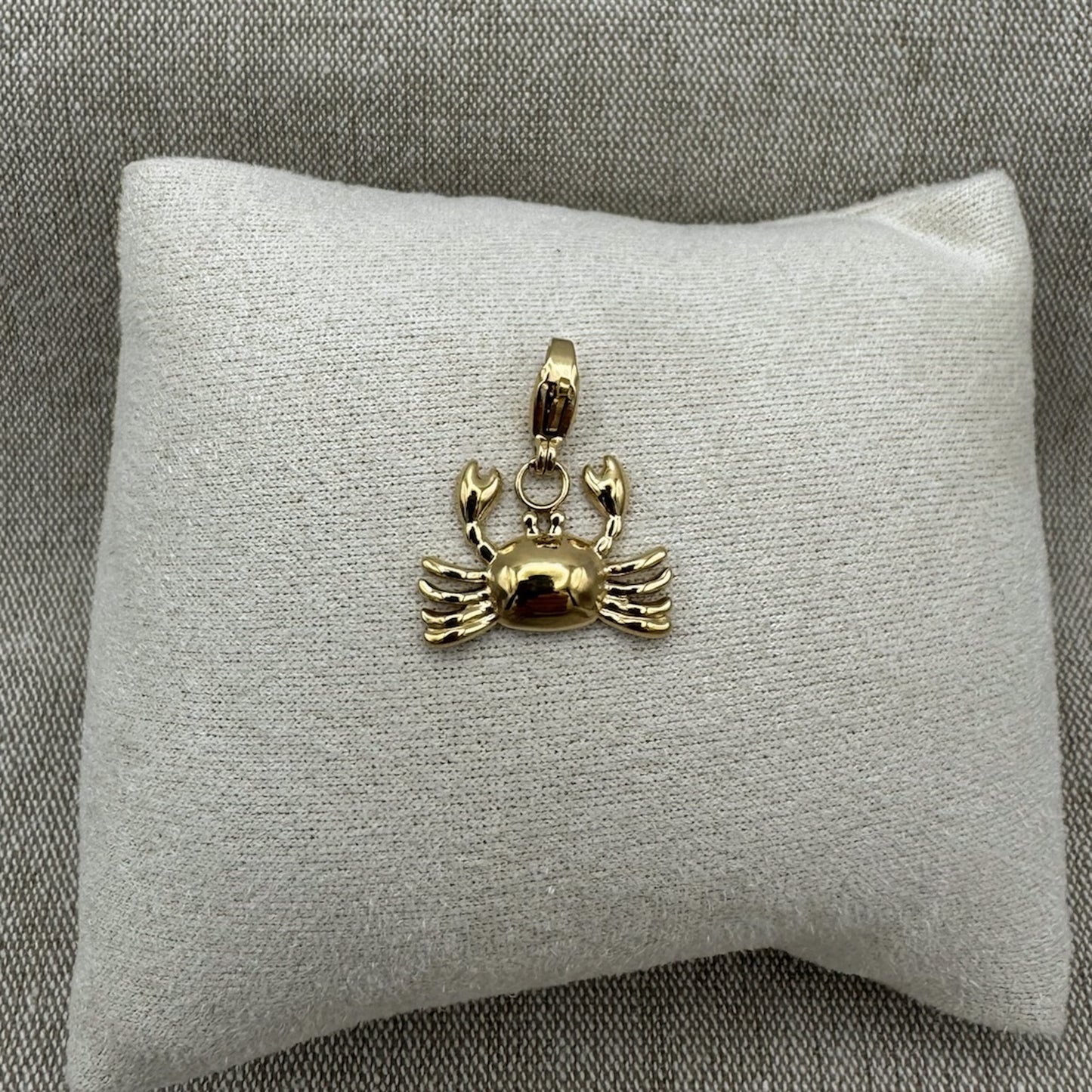 Crabby Charm