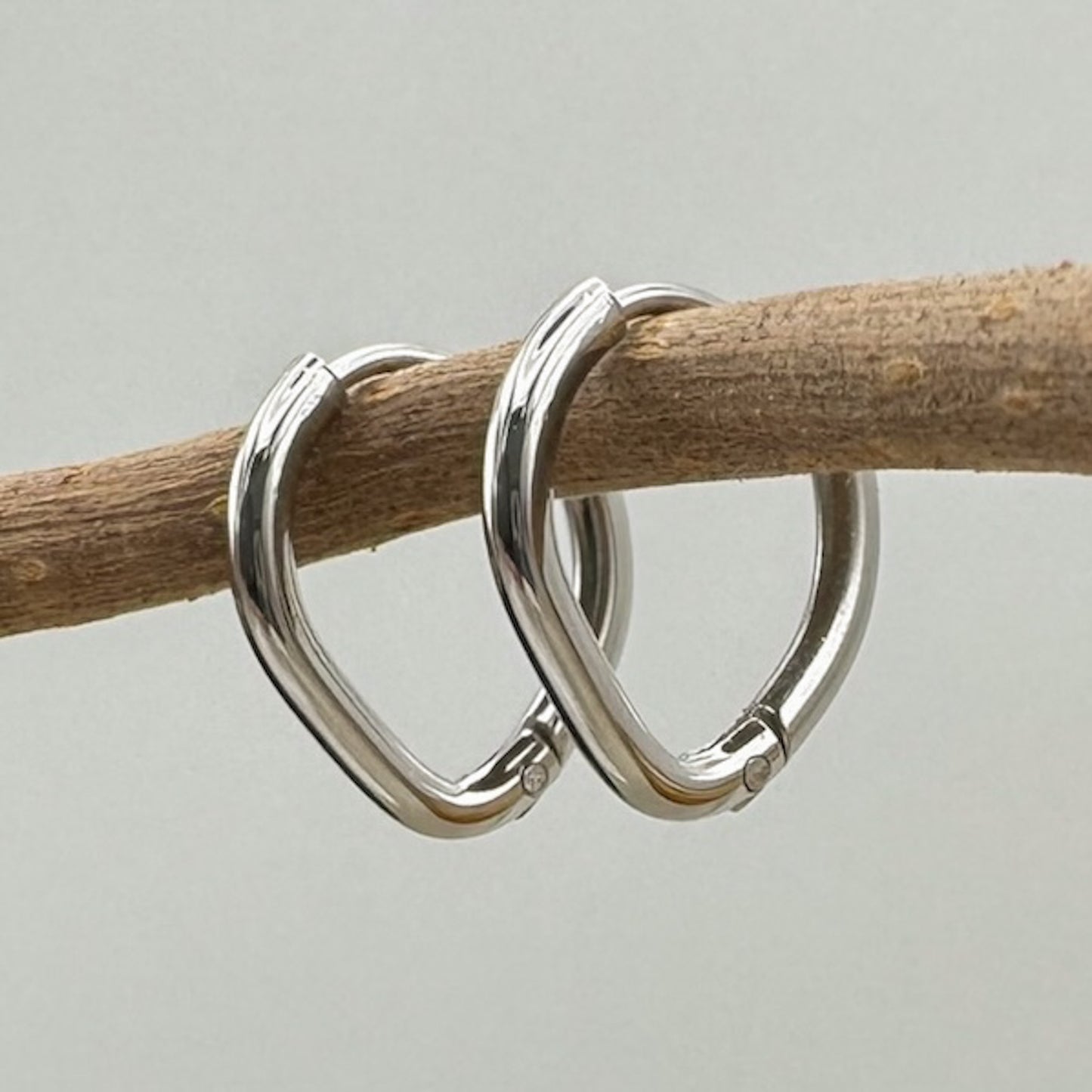 Pointy Hoops