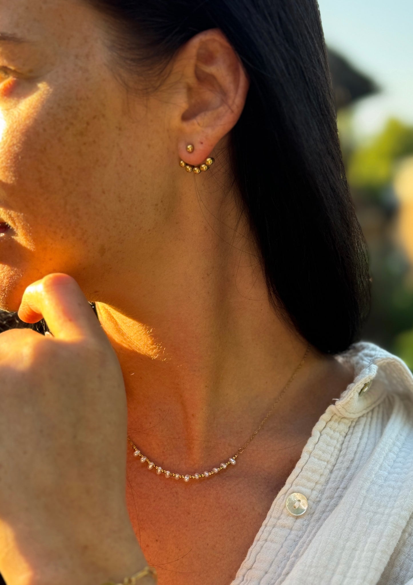 Semicircle Earring Gold getragen