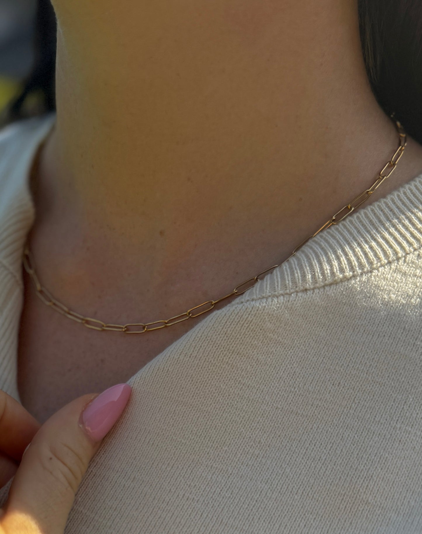 Chain Necklace Gold getragen