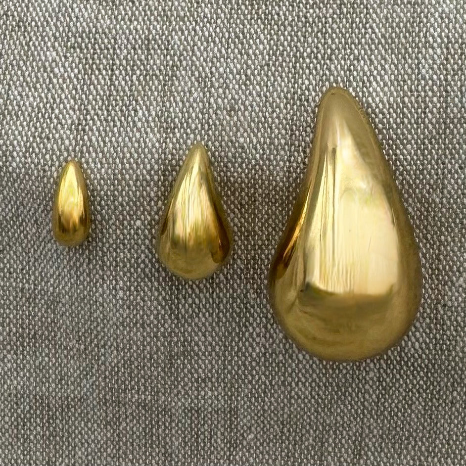 Medium Drop Earring
