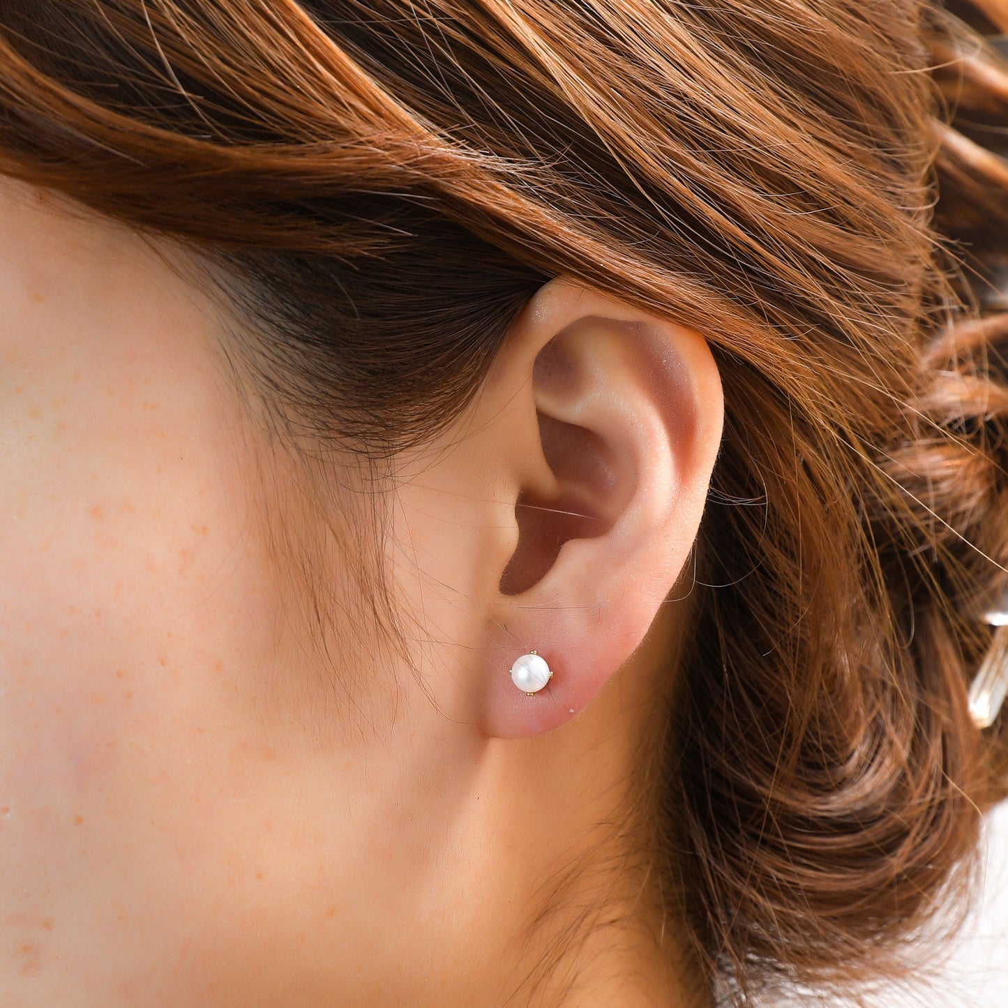Pearl Earring