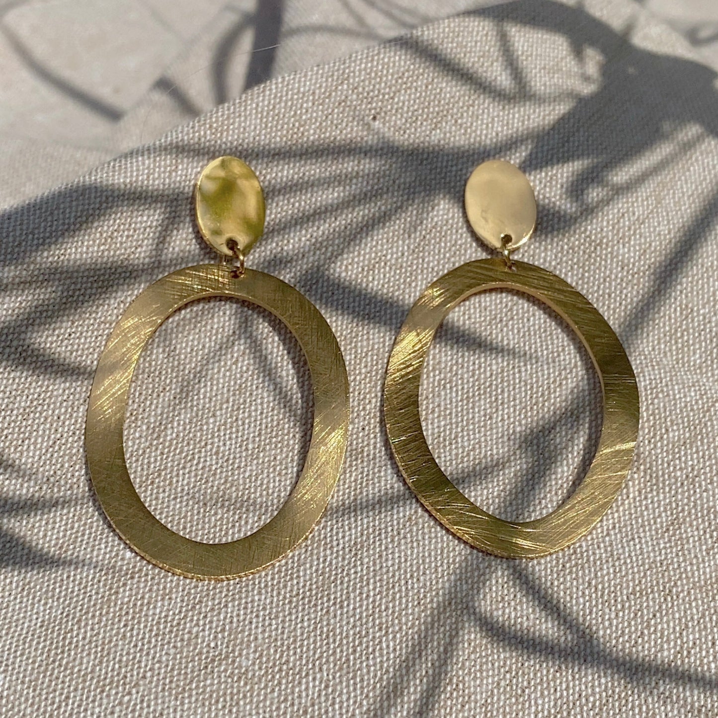 Statement Earring Gold