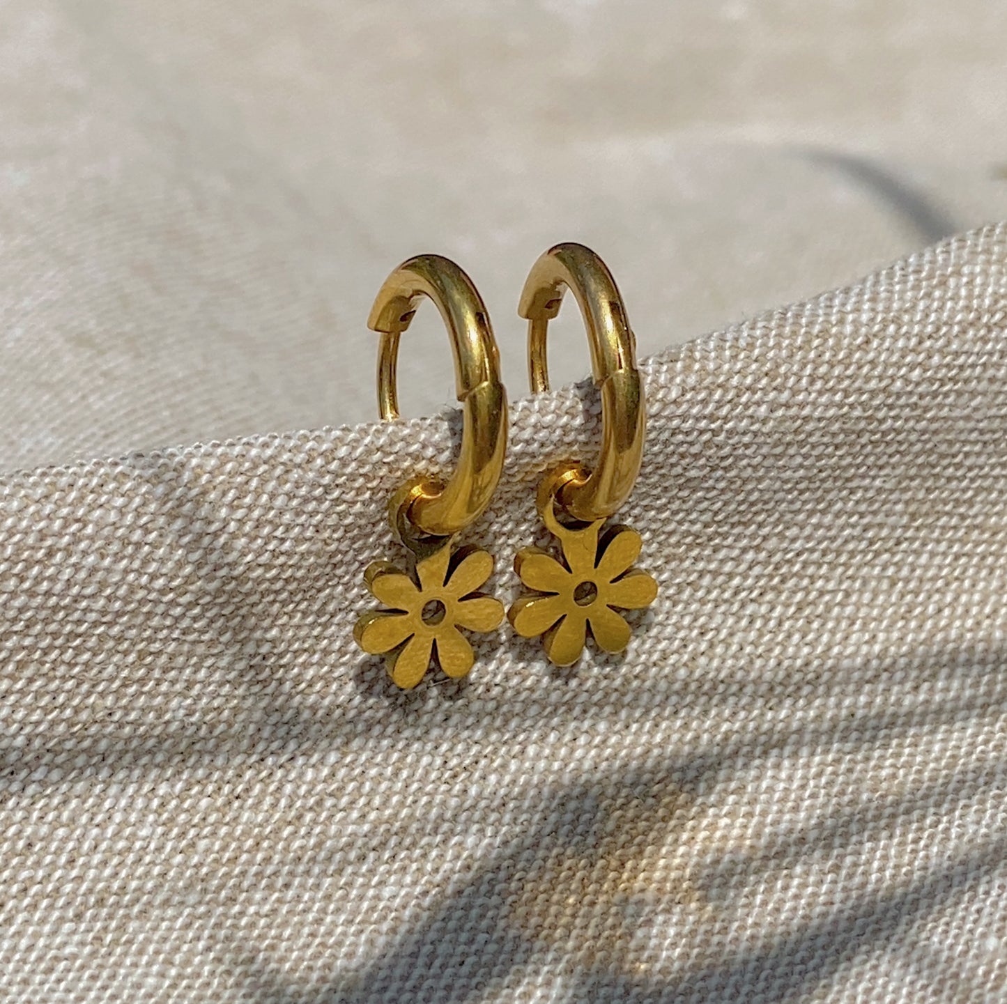 Daisy Bloom Hoops
