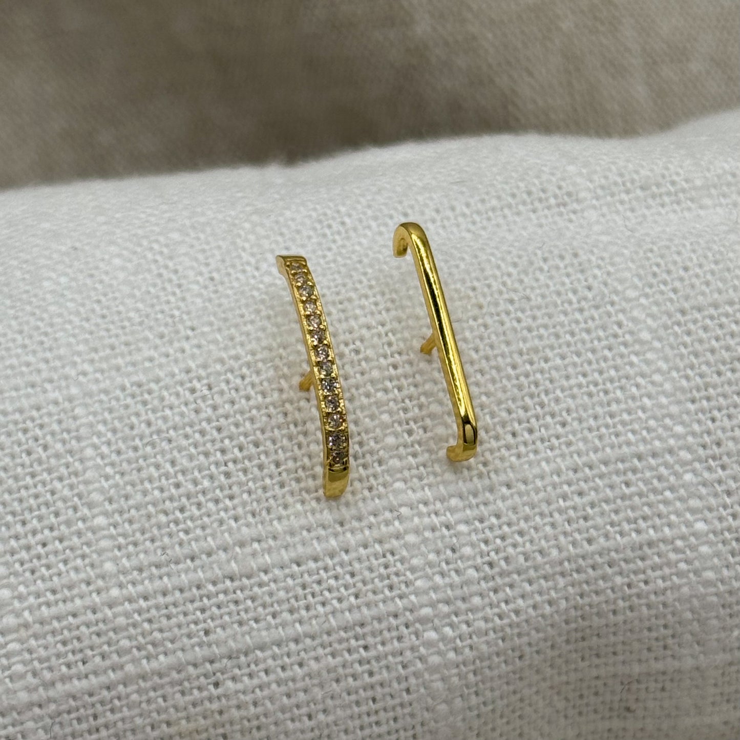 Golden Bar Earring