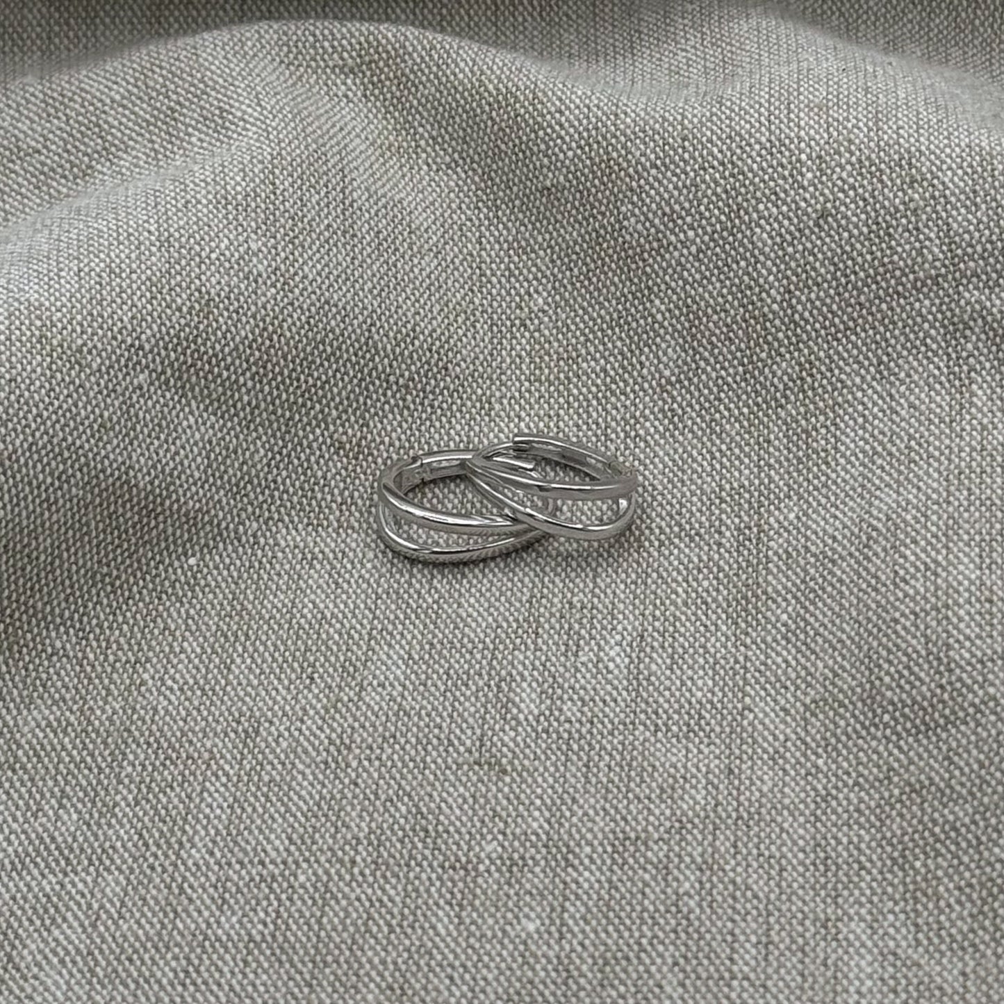 Double Oval Hoops