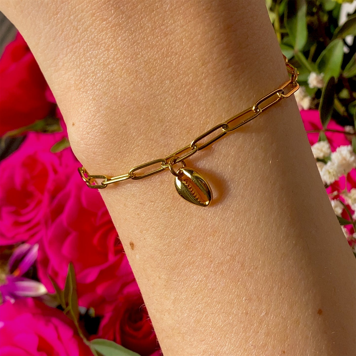 Unique Summer Bracelet getragen