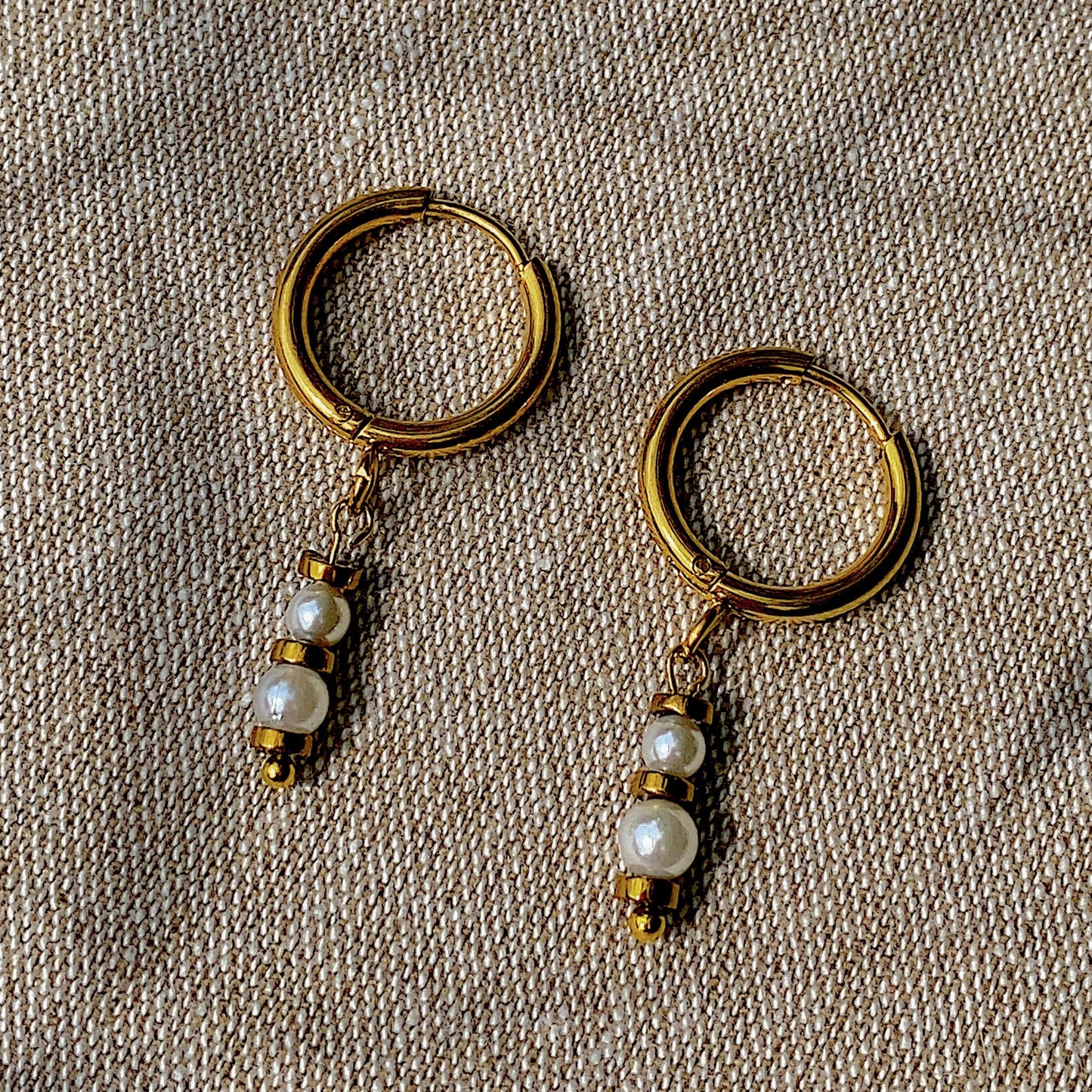 Unique Pearl Hoops