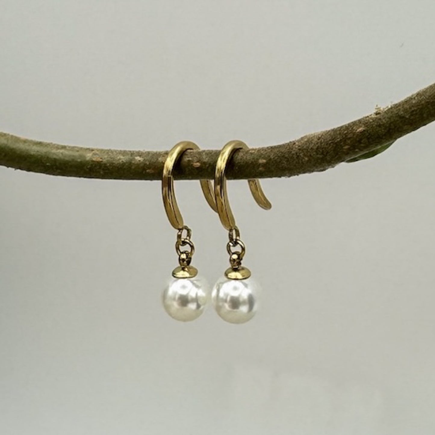 Pearl Drop Earring