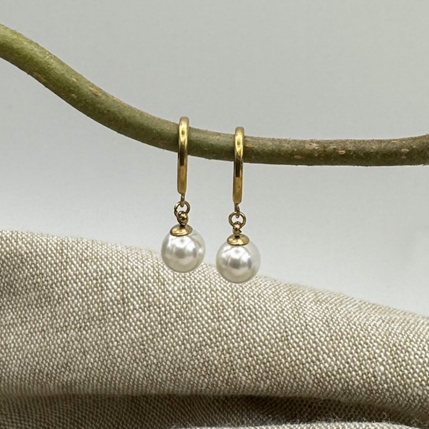 Pearl Drop Earring