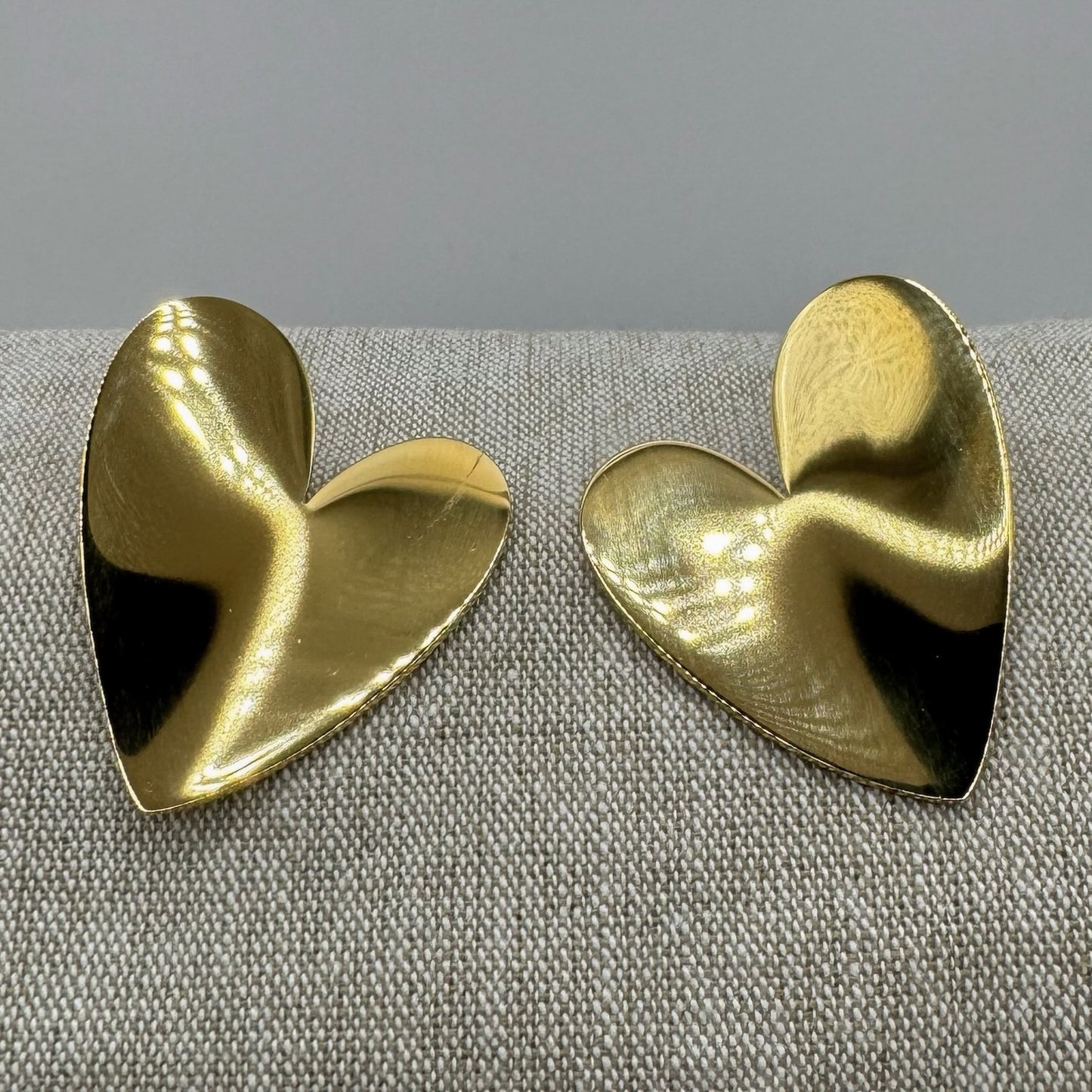Golden Valentine Earring