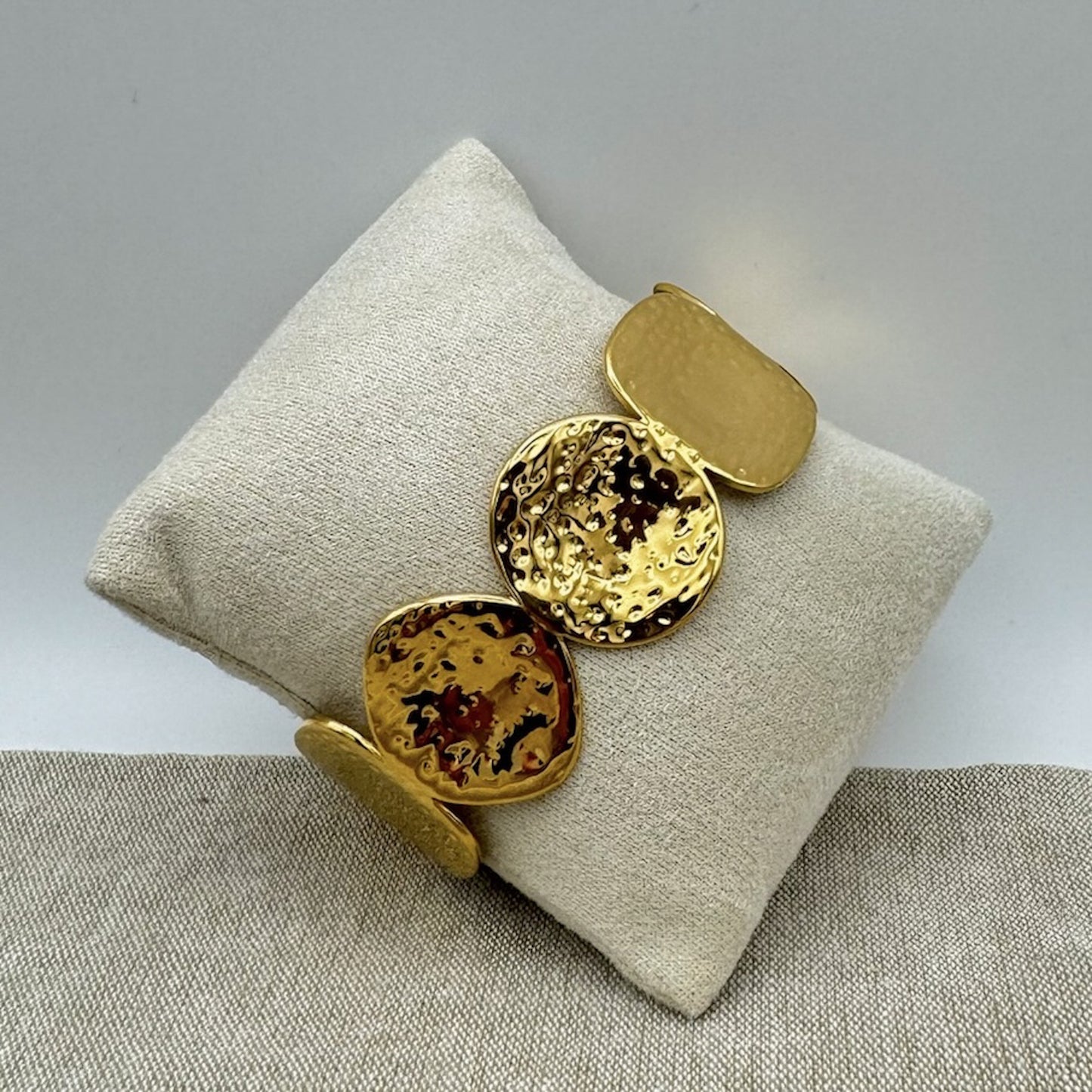 Aurea Bangle
