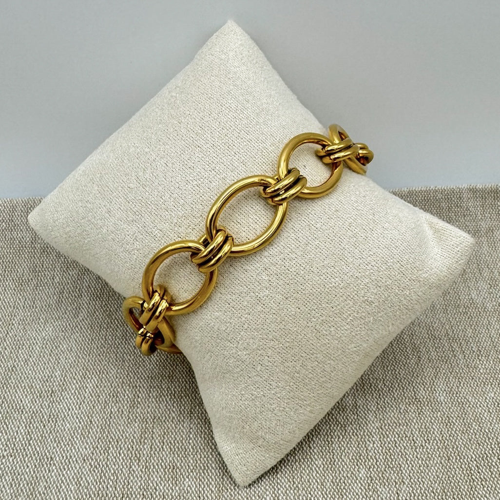 Chunky Ring Bracelet