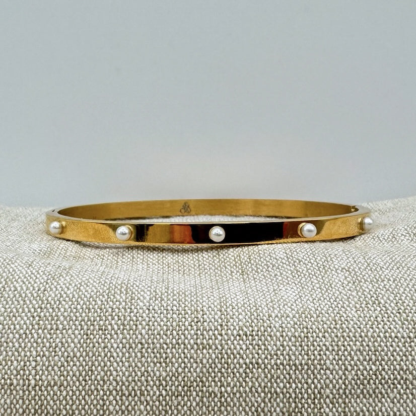 Pearly Bangle