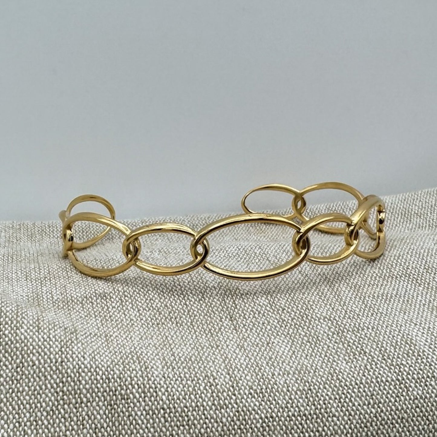 Oval Mix Bangle