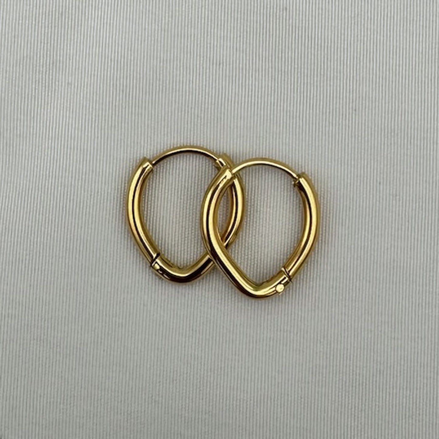 Pointy Hoops