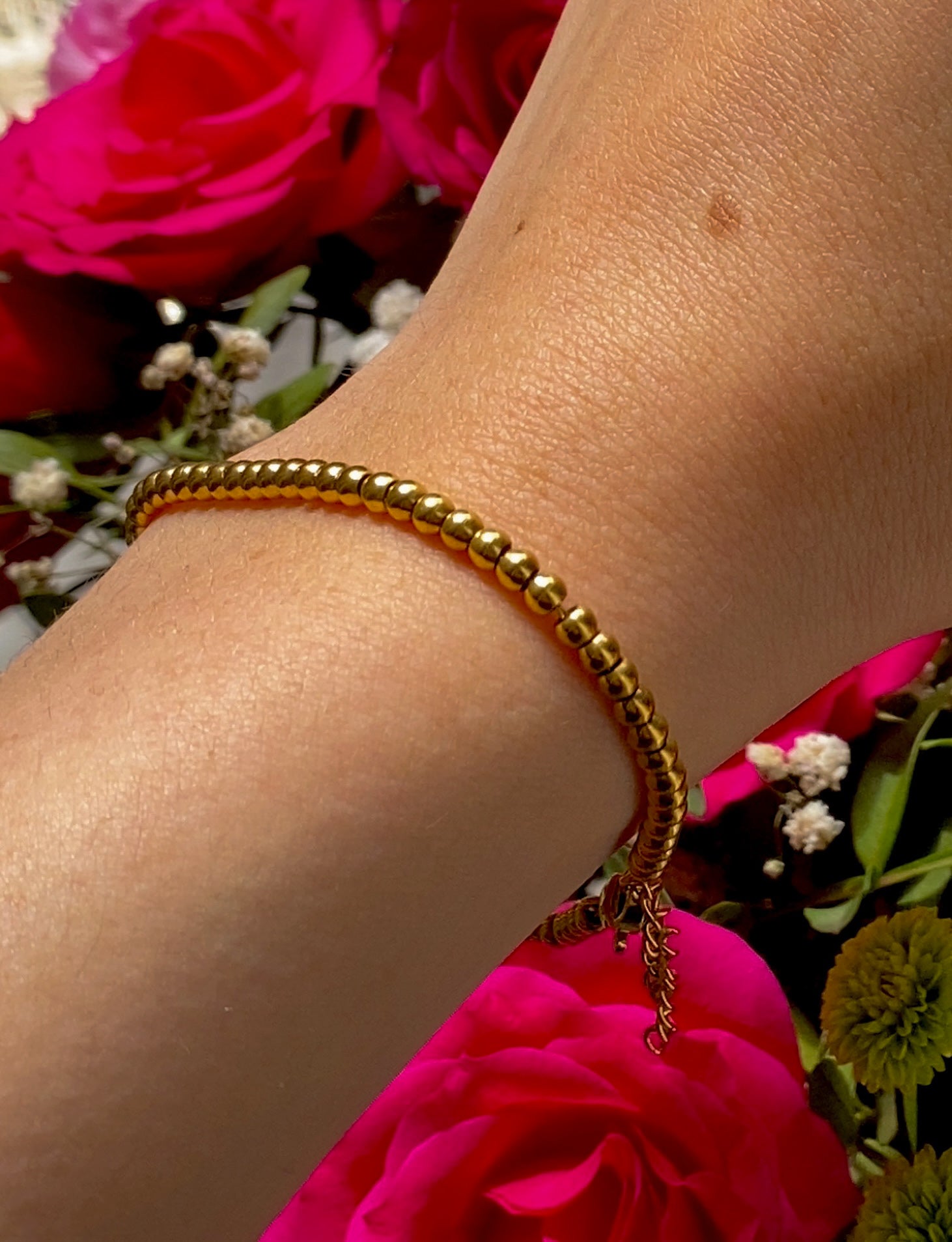 Steel Bracelet Gold getragen