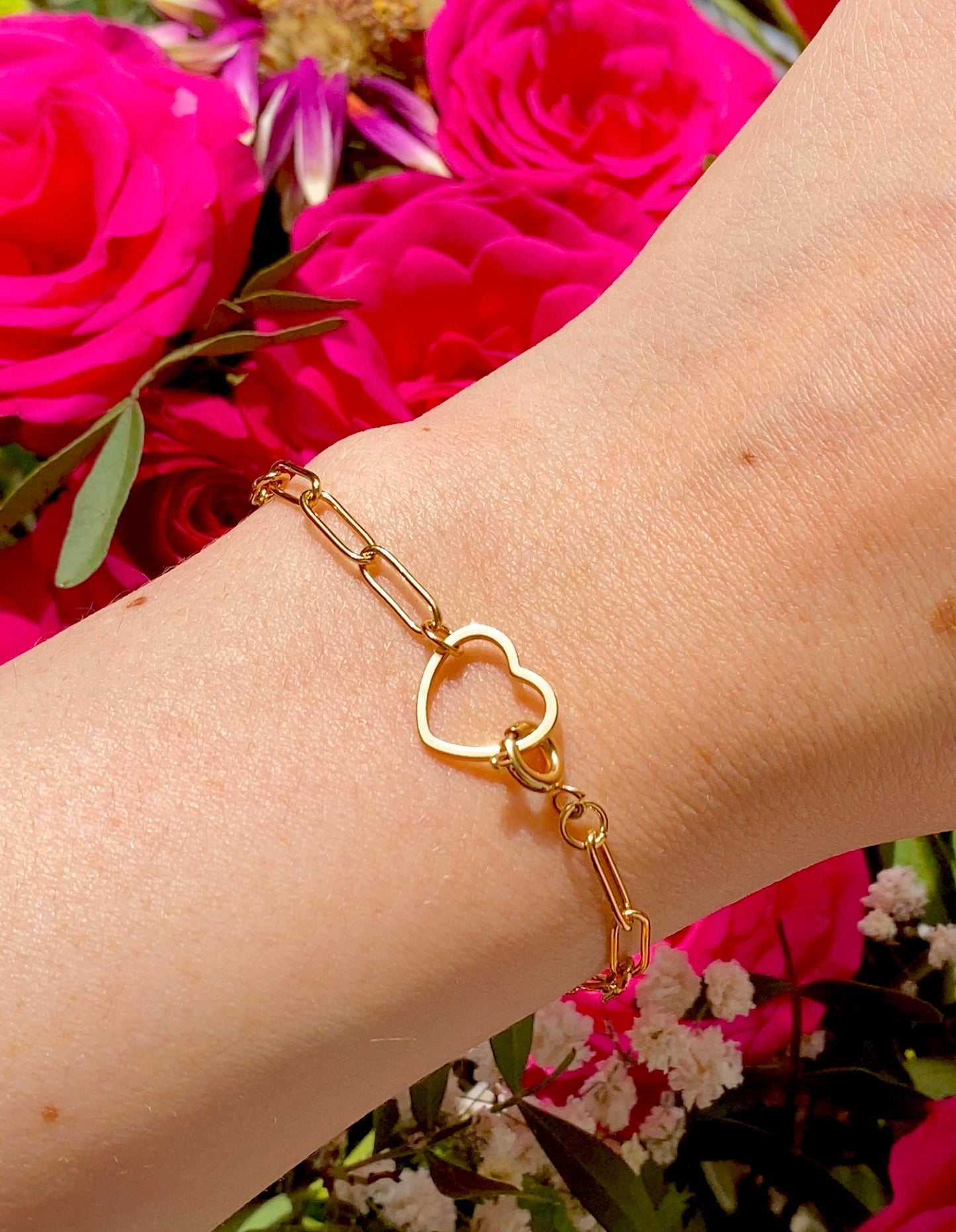 Heart Chain Bracelet getragen