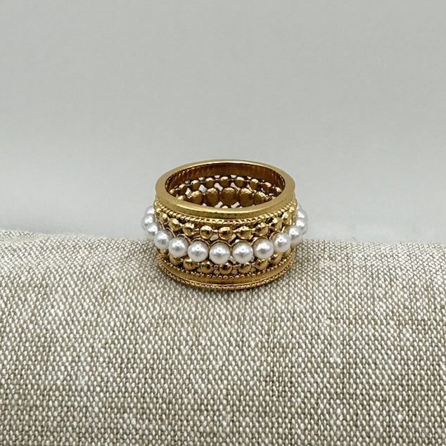 Pearly Shine Ring