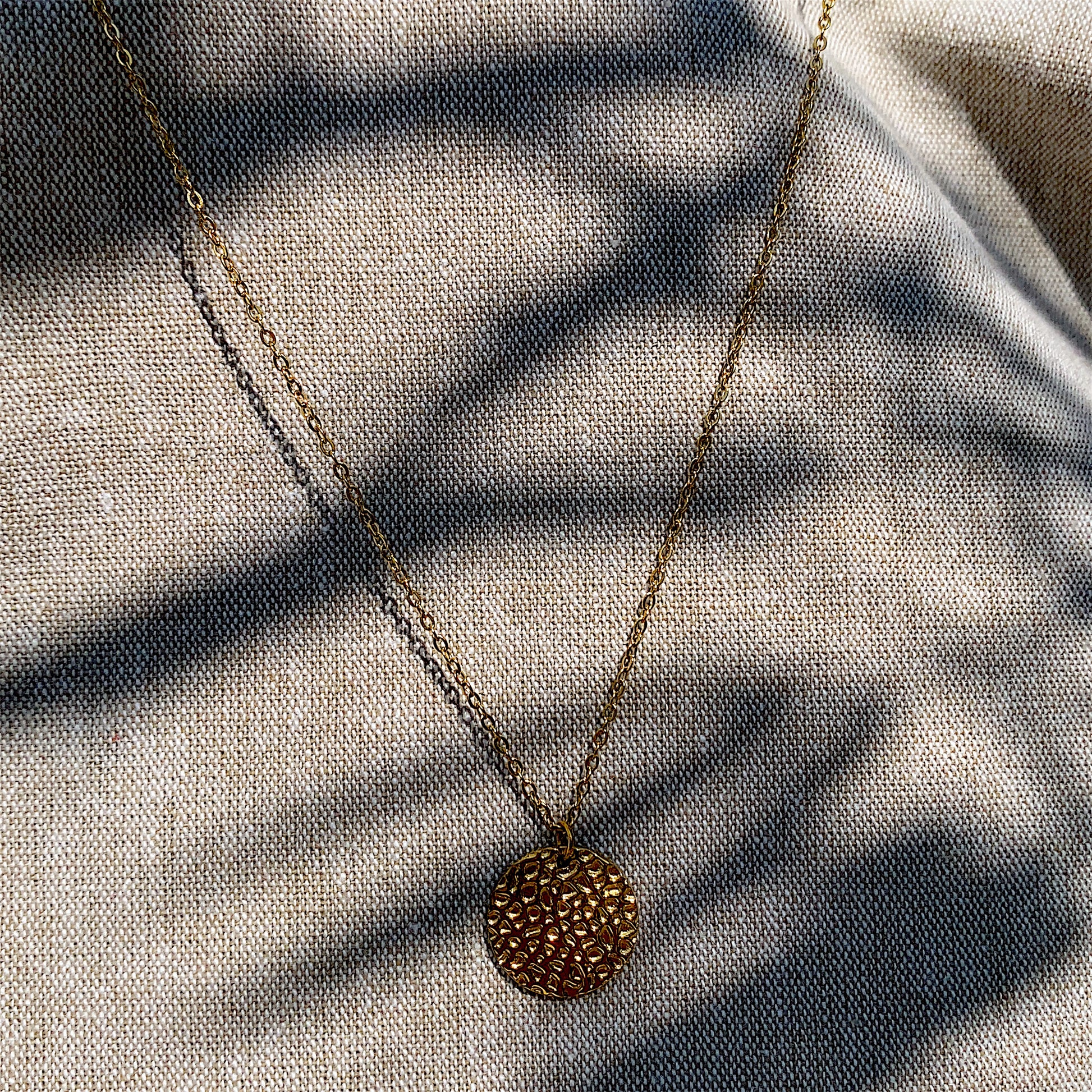 Golden Plate Necklace Gold 