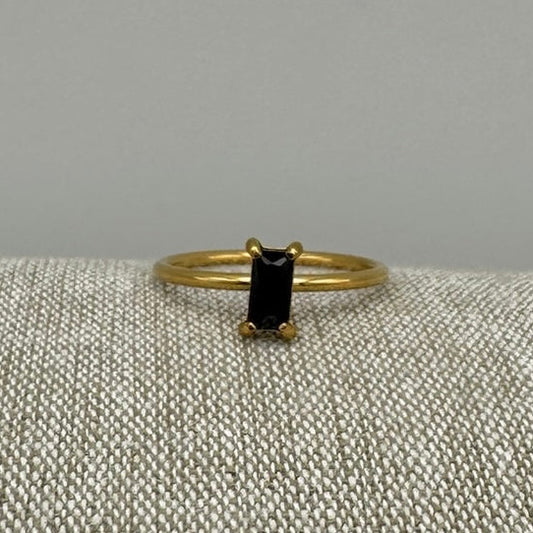 Black Square Ring